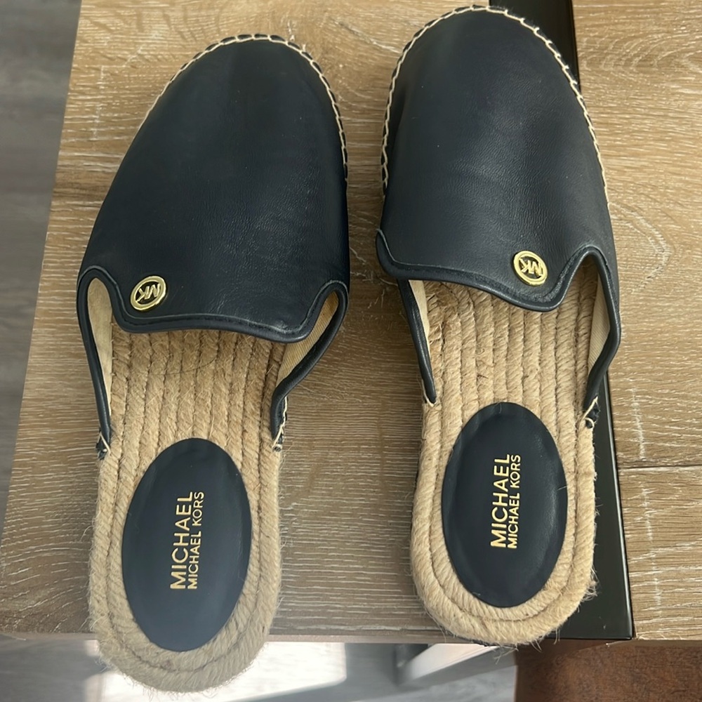 Michael Kors flats